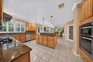 1761 Orvietto Dr, Roseville, CA 95661 - Photo 27