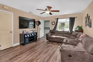 824 F St, Los Banos, CA 93635 - Photo 7