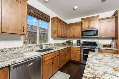 813 Stage Stop Loop, Rocklin, CA 95765 - Photo 17