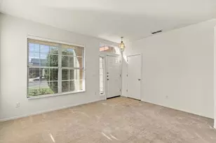 9205 Irish Gold Way, Sacramento, CA 95826 - Photo 9