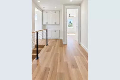 11740 Cresthill Drive, Elk Grove, CA 95624 - Photo 27