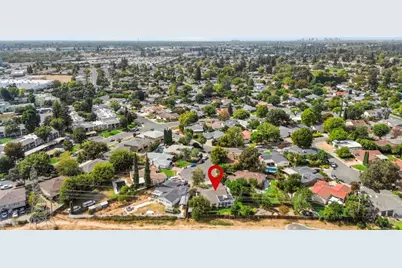 8421 Hollins Court, Sacramento, CA 95826 - Photo 37