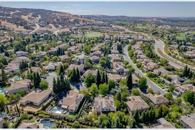 517 Bianco Court, El Dorado Hills, CA 95762 - Photo 51