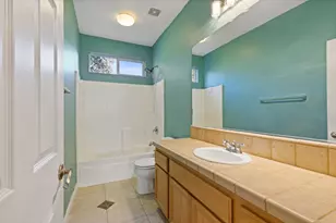 7432 Hespera Way, Citrus Heights, CA 95621 - Photo 15
