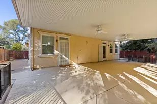 7432 Hespera Way, Citrus Heights, CA 95621 - Photo 21