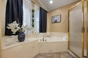 1786 Brookside Dr, Manteca, CA 95336 - Photo 35