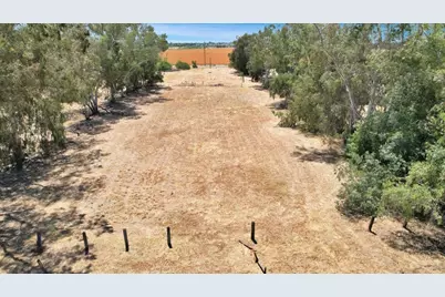 1145 Ella Avenue, Olivehurst, CA 95961 - Photo 5