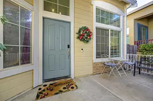 8705 Laguna Star Dr, Elk Grove, CA 95758 - Photo 3