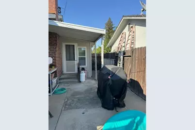1912 W Pine Street, Lodi, CA 95242 - Photo 27