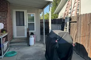 1912 W Pine St, Lodi, CA 95242 - Photo 27