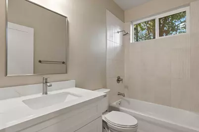 8922 Park Trail Drive, Elk Grove, CA 95624 - Photo 31