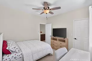 1934 Long Horn Trail Dr, Plumas Lake, CA 95961 - Photo 21