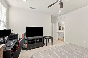 10831 Windrow Wy, Rancho Cordova, CA 95670 - Photo 19