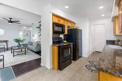 10104 Crawford Way, Sacramento, CA 95827 - Photo 5