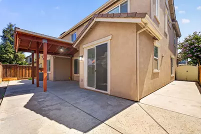 17021 Tulip Tree Way, Lathrop, CA 95330 - Photo 25