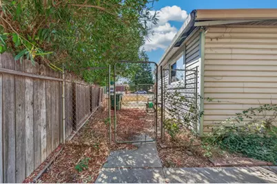 7009 Lincoln Oaks Drive, Fair Oaks, CA 95628 - Photo 31