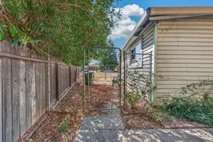 7009 Lincoln Oaks Dr, Fair Oaks, CA 95628 - Photo 31