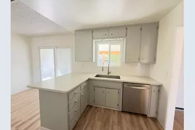 2413 Murray Street, Turlock, CA 95382 - Photo 11