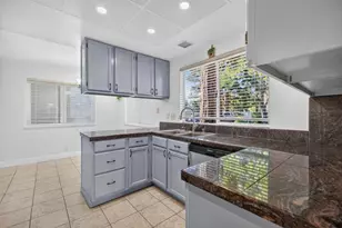 25 Deer Run Cir, San Jose, CA 95136 - Photo 9