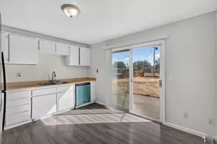 3812 Mahogany St, Sacramento, CA 95838 - Photo 25