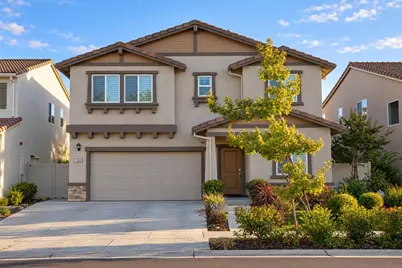 7660 Walpole Way, Elk Grove, CA 95758 - Photo 3