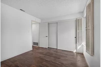 133 W Swain Road, Stockton, CA 95207 - Photo 33