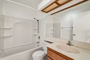 9474 Dunkerrin Way, Elk Grove, CA 95758 - Photo 15