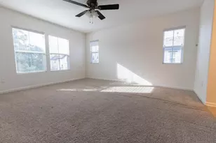 401 Anjou Cir, Sacramento, CA 95835 - Photo 13