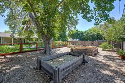 4045 Esperanza Drive, Sacramento, CA 95864 - Photo 41