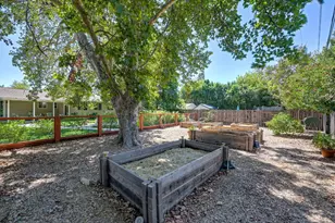4045 Esperanza Dr, Sacramento, CA 95864 - Photo 41