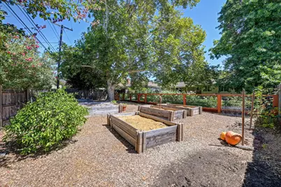 4045 Esperanza Drive, Sacramento, CA 95864 - Photo 43
