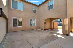 1667 Sallie O Dr, Manteca, CA 95336 - Photo 31