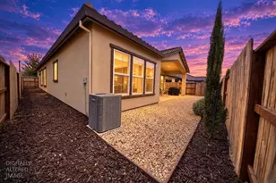 1925 Carmel Rnch Cir, Oakdale, CA 95361 - Photo 57