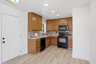 316 Tokay Ave, Modesto, CA 95350 - Photo 7