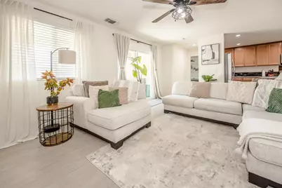 1330 Meadow Ranch Street, Olivehurst, CA 95961 - Photo 11