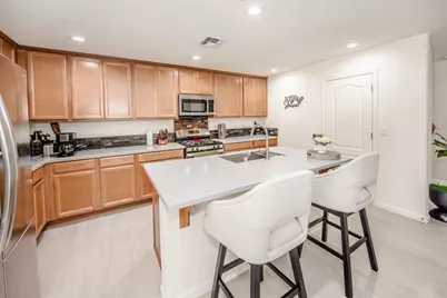 1330 Meadow Ranch Street, Olivehurst, CA 95961 - Photo 17