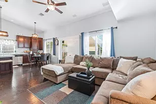 9804 Orino Ct, Elk Grove, CA 95757 - Photo 17