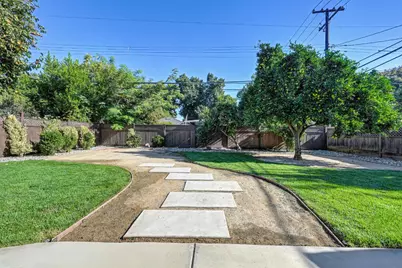 5515 Callister Avenue, Sacramento, CA 95819 - Photo 39