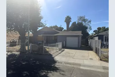 300 Indiana Avenue, Sacramento, CA 95833 - Photo 3