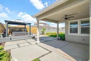 8157 Seahorse Wy, Elk Grove, CA 95757 - Photo 53
