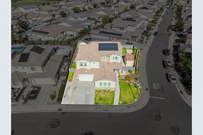 8157 Seahorse Way, Elk Grove, CA 95757 - Photo 5