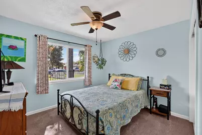 7025 Cherrytree Avenue, Citrus Heights, CA 95621 - Photo 29