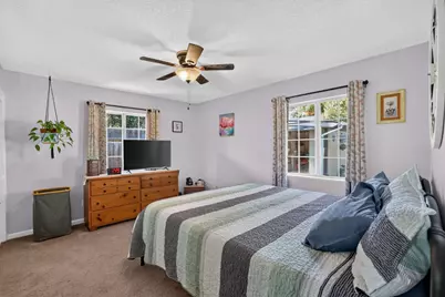 7025 Cherrytree Avenue, Citrus Heights, CA 95621 - Photo 31