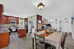 7025 Cherrytree Ave, Citrus Heights, CA 95621 - Photo 17