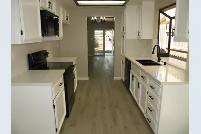 1005 Vindel Lane, Modesto, CA 95350 - Photo 7