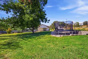 9075 Meadow Ln, Newcastle, CA 95658 - Photo 33