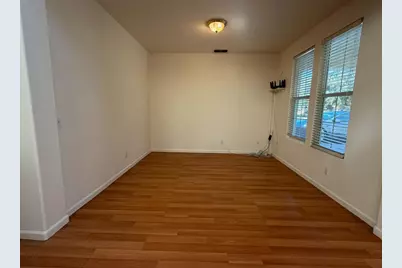9742 Dartmoor Way, Elk Grove, CA 95757 - Photo 11