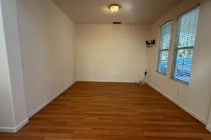 9742 Dartmoor Way, Elk Grove, CA 95757 - Photo 11