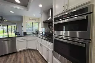 8823 Bradbury Ct, Elk Grove, CA 95624 - Photo 13