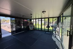 8823 Bradbury Ct, Elk Grove, CA 95624 - Photo 41